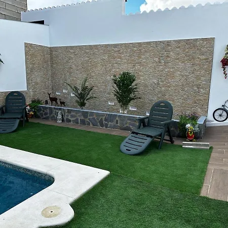 Holiday home Vtar Con Piscina