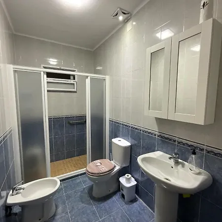 Holiday home Vtar Con Piscina