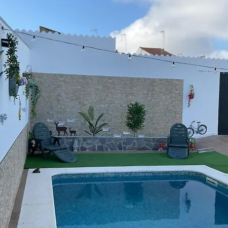 Vtar Con Piscina Holiday home Rosal de la Frontera