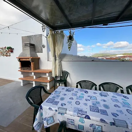 Vtar Con Piscina Holiday home
